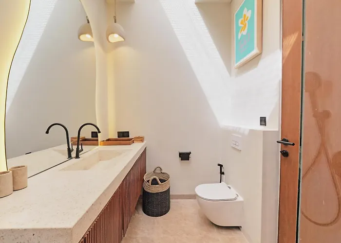 别墅 2br Rooftop Boho Tuluv Bonito In 乌鲁瓦图