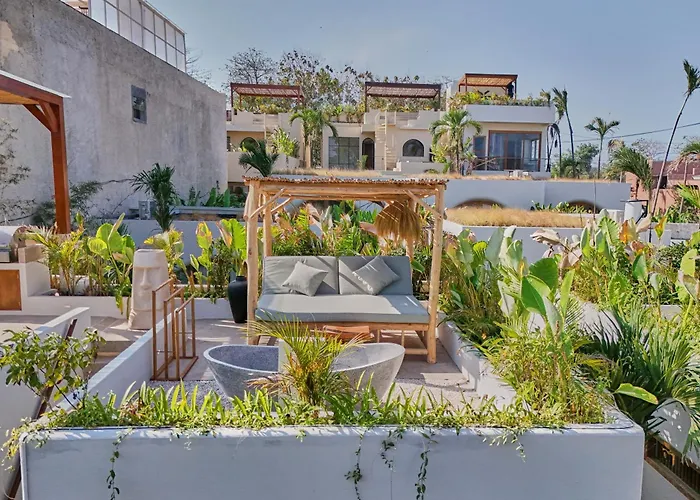 2br Rooftop Boho Tuluv Bonito In